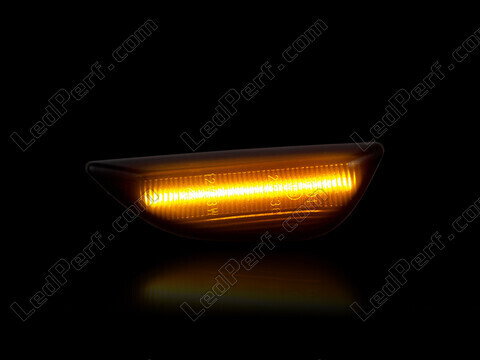 Maximale Beleuchtung der dynamischen LED-Seitenblinker für Opel Mokka X