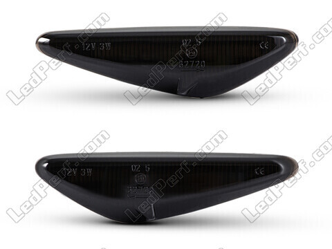 Vue de face des clignotants latéraux dynamiques à LED pour Mazda RX-8 - Couleur noire fumée